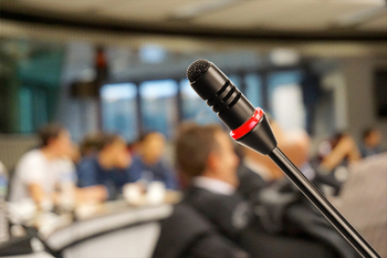 The Best Wireless Conference Microphone System